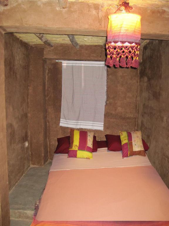 Auberge Toda Kasbah Tinfou Zaouia de Sidi el Mokhtar Ben Ali Dış mekan fotoğraf